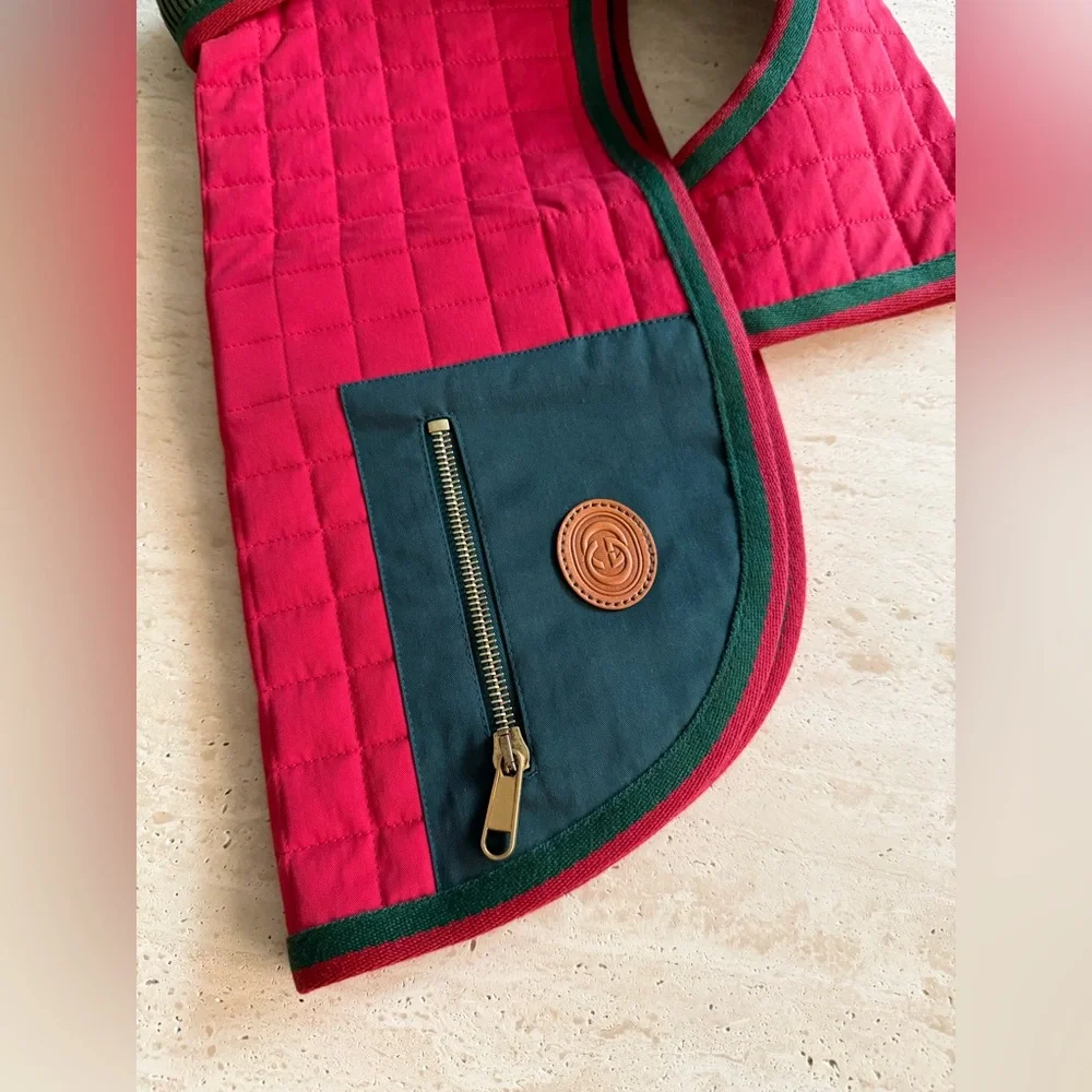 NWT Gucci Red Quilted GG Interlocking Drill Pet Coat Jacket 100% Cotton Sz M